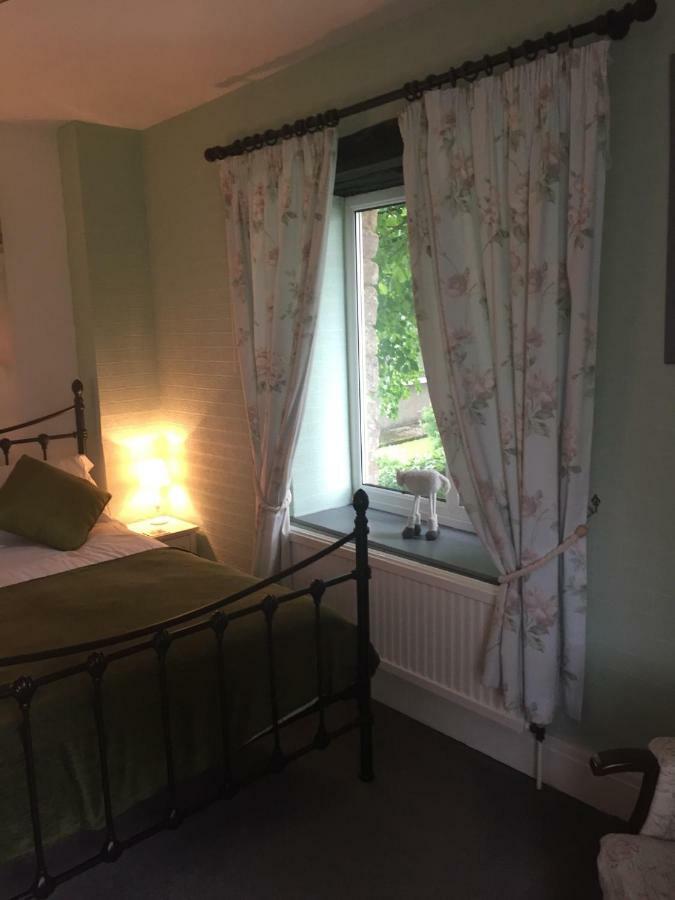 Tithe Barn Bed And Breakfast Carnforth Εξωτερικό φωτογραφία